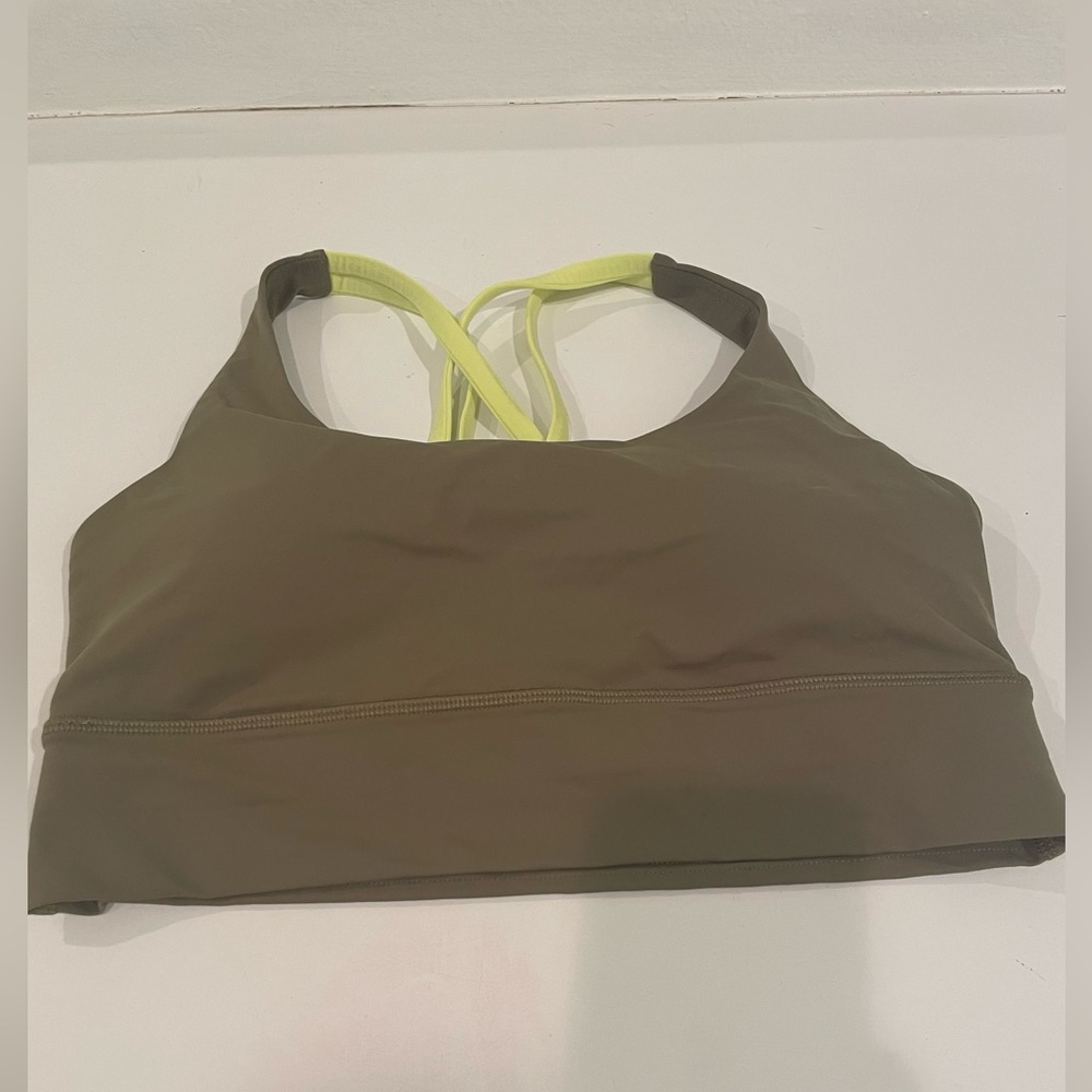 Lululemon sports bra size 8